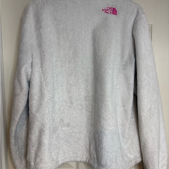 The North Face White Osito Fuzzy Jacket Breast Cancer Awareness Edition Medium - Picture 8 of 8